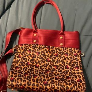 Harvey’s Disney seatbelt purse